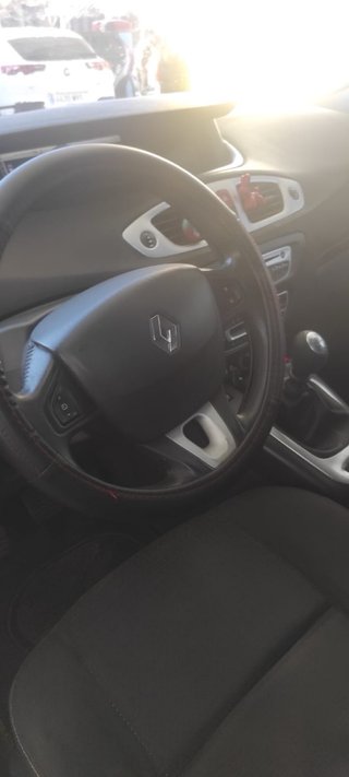 Renault Grand Scenic 2010