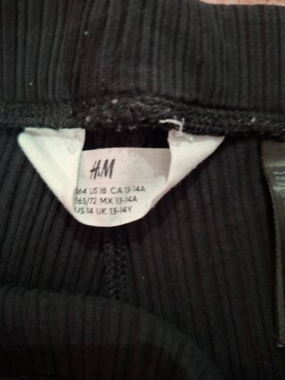 Pantalón acampanado negro