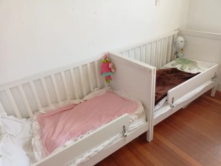 2 Cunas Blancas InfantilesUrge vender