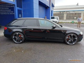 AUDI A4 AVANT SLINE 2.0 TDI QUATTRO STRONIC