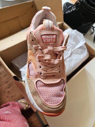 Zapatillas Bimba y Lola rosas y naranjas