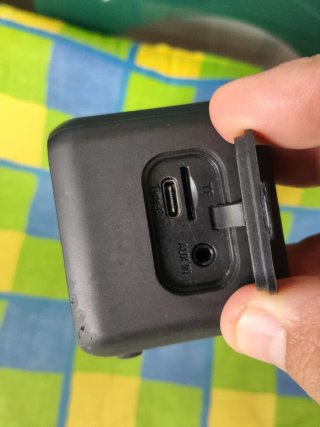 Altavoz Bluetooth Vulkkano Negro
