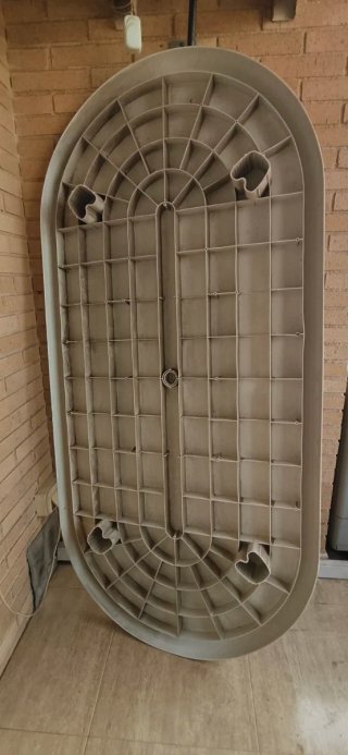 Mesa de plástico rectangular blanca