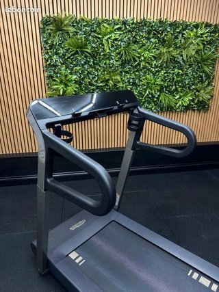 Cinta de correr Technogym MYRUN Gris