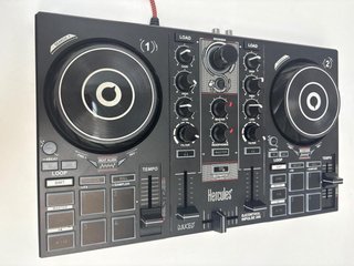 Controlador Hercules Impulse 200