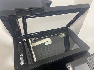 Impresora Kyocera Multifunción Negra
