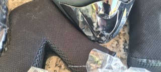 Casco integral MTB + Gafas y guantes.