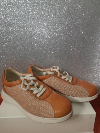 Zapatillas Pitillos Camel Talla 37