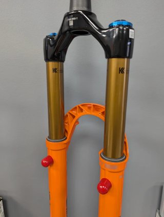 Horquilla 2026 Fox Factory 38, Float 29In, Grip X2
