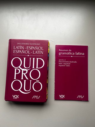 Diccionario ilustrado latín-español/ español-latín