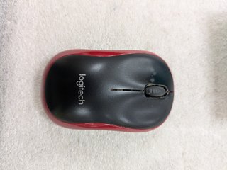 Logitech M185 Ratón Inalámbrico Negro/Rojo