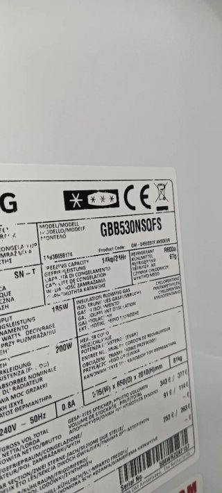 NEVERA COMBI L. G NO FROST ENERGÍA A+++