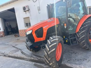 Tractor Kubota M5111