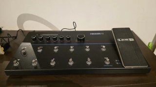 Pedalera Firehawk FX Line 6