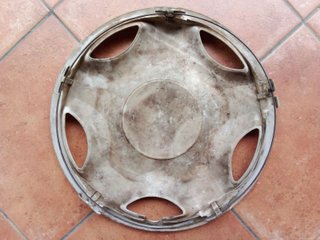 Borchia Copricerchio “Farad” universale 15”