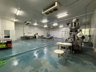 Nave industrial en venta en Pilas