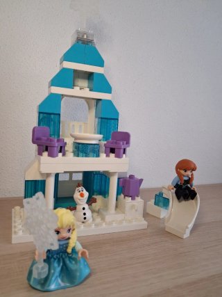 LEGO Duplo Disney 10899 Il castello di Frozen con luce
