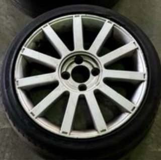 Llanta Ford Fiesta ST 17 Plata