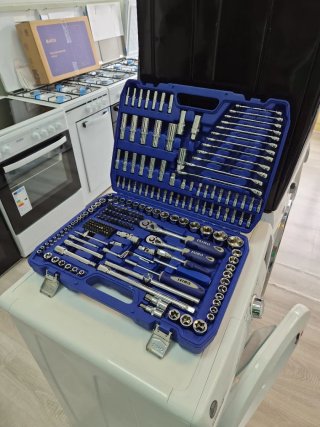 MALETÍN HERRAMIENTAS IRIMO 216 PIEZAS