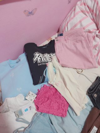 Lote de ropa 25 piezas (Leer descripción)