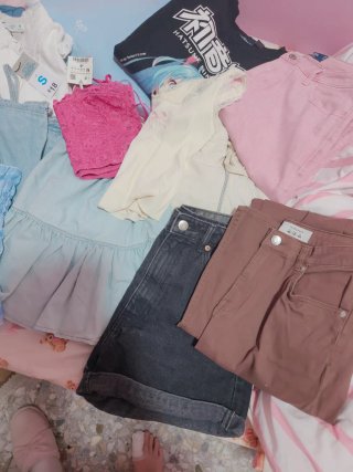 Lote de ropa 25 piezas (Leer descripción)