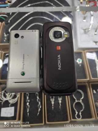 2 Móviles Sony Ericsson y Nokia Colección