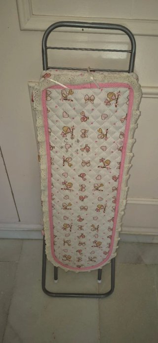 Mesa de planchar de juguete