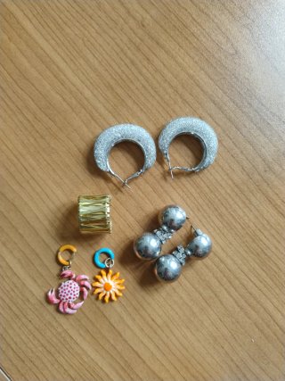 Conjunto pendientes y anillo Zara