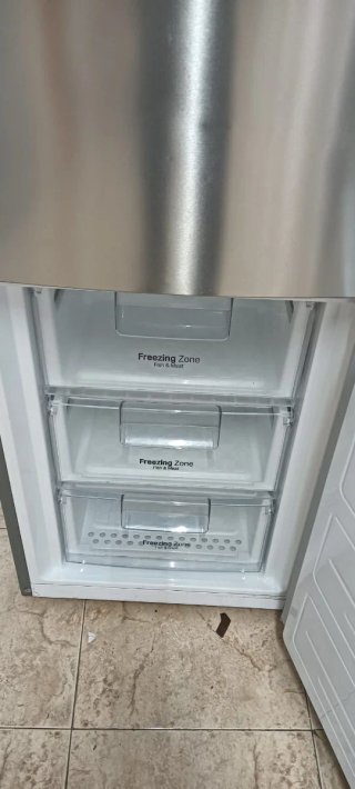 NEVERA L. G ACERO INOXIDABLE NO FROST ENERGÍA A++