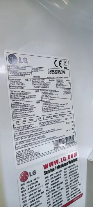 NEVERA L. G ACERO INOXIDABLE NO FROST ENERGÍA A++