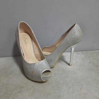 Zapatos de tacón plateados Kissleis talla 36