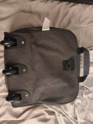 Maleta  73 6 L de viaje plegable con 3  ruedas.