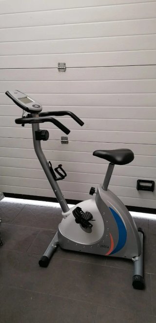 Bicicleta Estática BH Astra