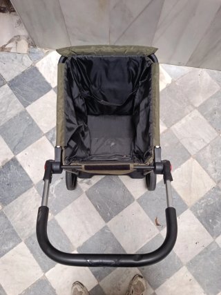 Carro de compra casi nuevo