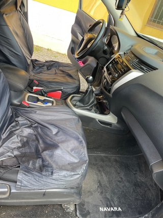 Nissan Navara Doble Cabina Pick Up