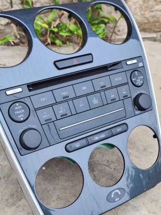 Radio CD Climatizador Mazda 6 MK1