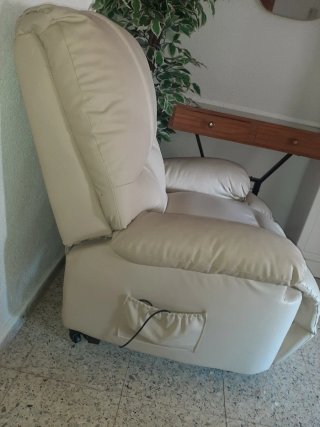 Sillón relax eléctrico masaje levanta persona