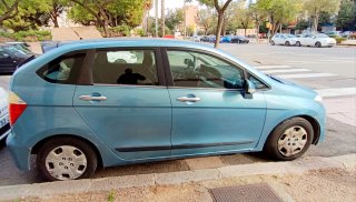 Honda FR-V 2005
