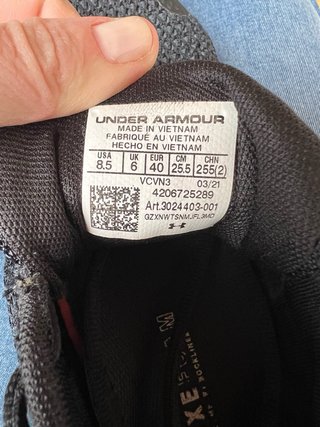 Zapatillas Under Armour Talla 40 Negras