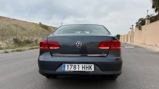 Volkswagen Passat 2012