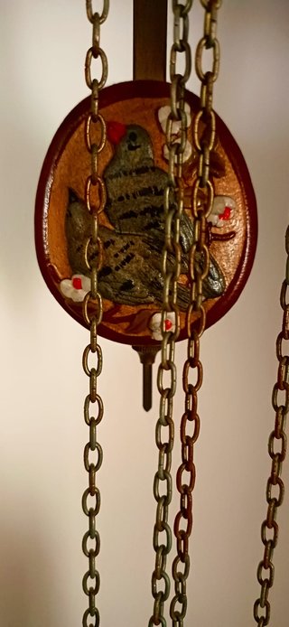 Orologio a cucù stile chalet in legno