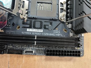 Placa Base ASUS ROG STRIX B760-I #747LBJ