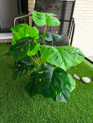 Planta Artificial Realismo