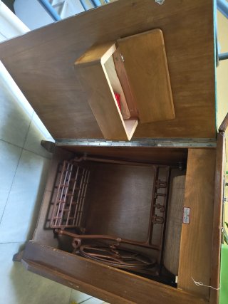 Maquina de coser Alfa