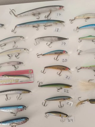 Lote señuelos pesca spinning diferentes marcas