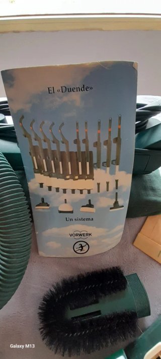 Aspirador y accesorios Vorwerk VK 122