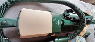 Aspirador y accesorios Vorwerk VK 122
