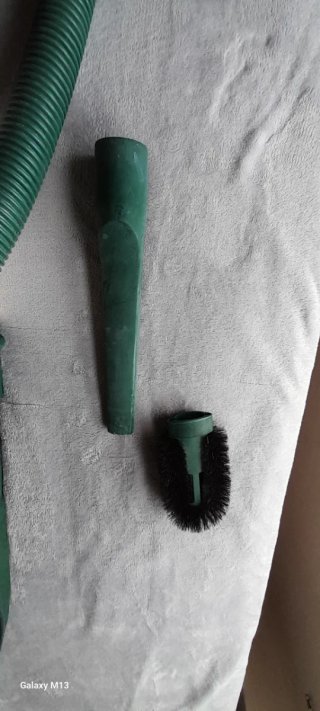 Aspirador y accesorios Vorwerk VK 122