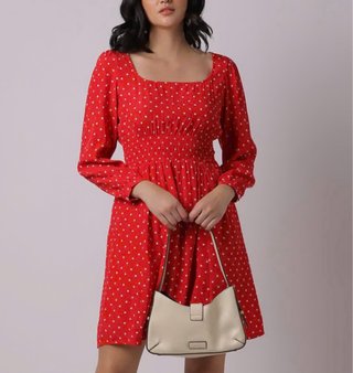 Vestido rojo de lunares
