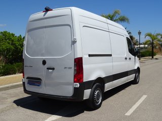Mercedes-Benz Sprinter 2022